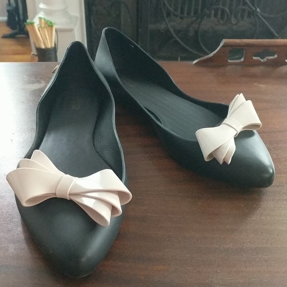 Melissa bow flats size 10